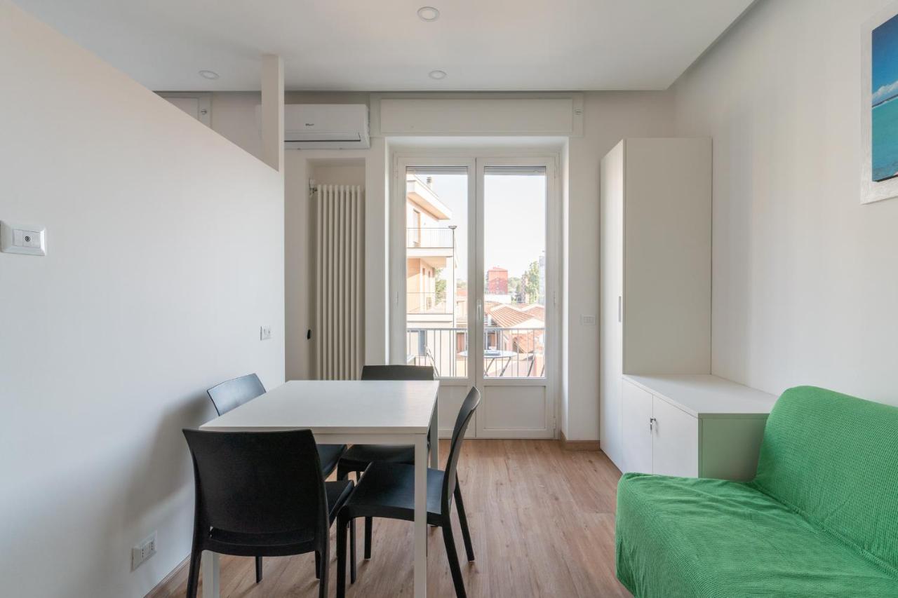 Cimiano Suite 21, New Apartment Мілан Екстер'єр фото